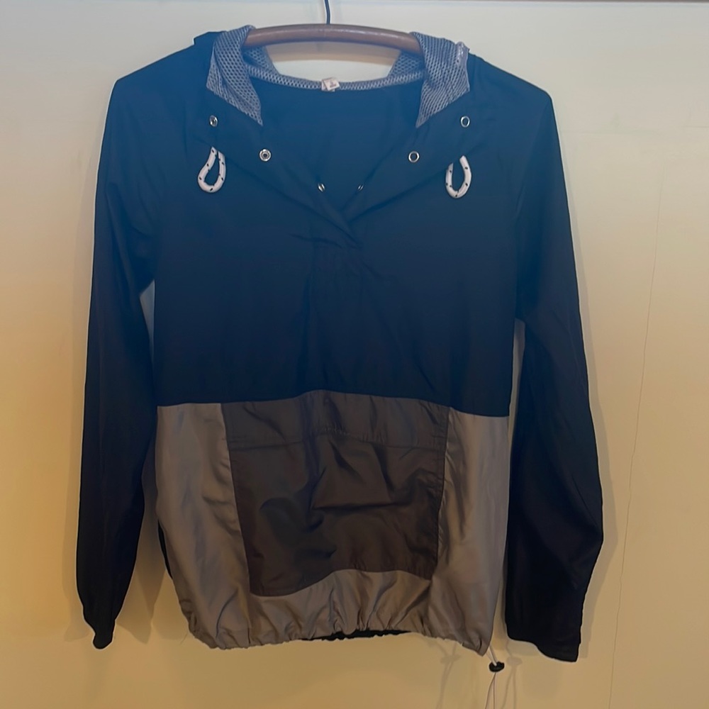 Super cute black and grey windbreaker